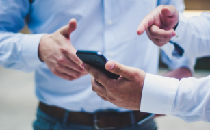 СМС-бомбер: чем опасен SMS-флуд и как от него защититься